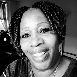 Meet your Posher, Frances